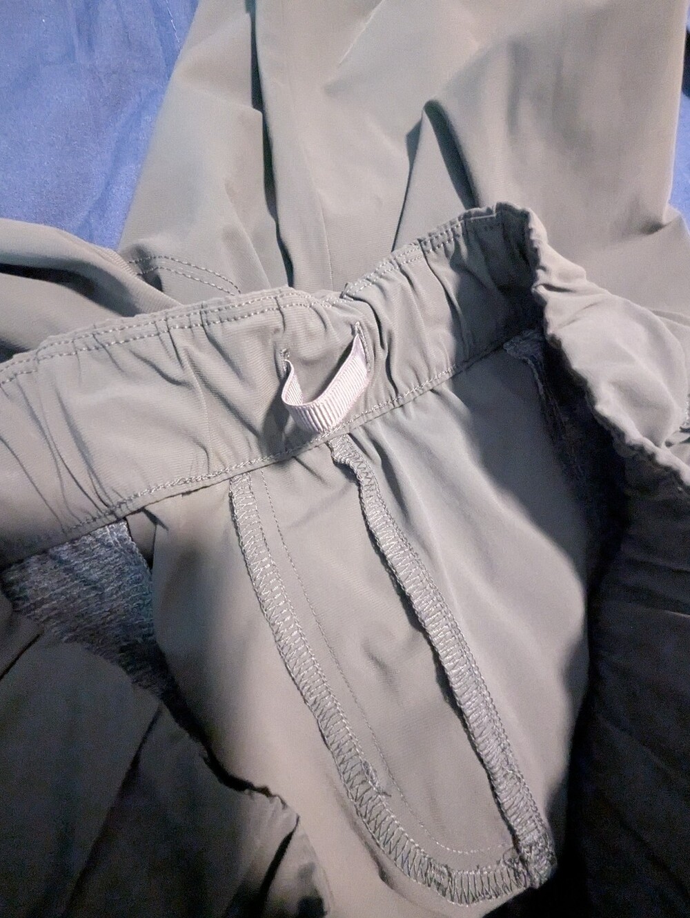 Vuori Women's Miles Ankle Pants Green/Grey sz XL Performance Stretch - Picture 7 of 8